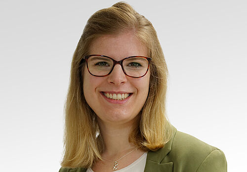 Yara Bestmann - EUROIMMUN product management 